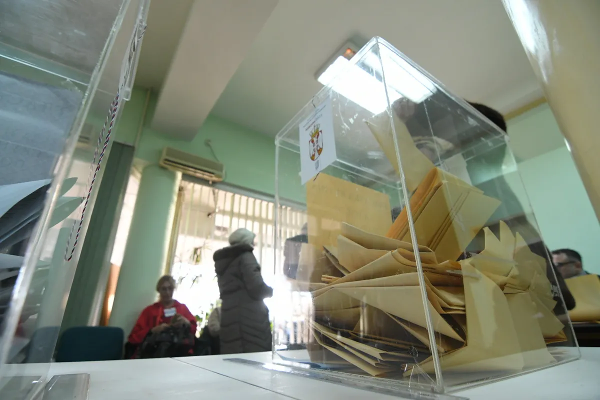 Poslanik objavio godišta „najstarijih osiguranika RFZO“ pred izbore, neki imaju i 133 godine