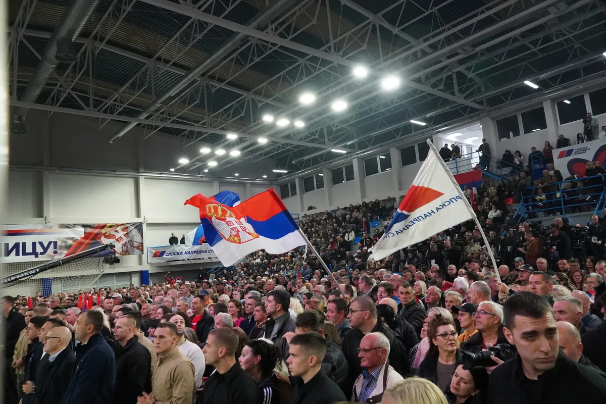 „Pretnje otkazima i atmosfera straha“: Rudari iz  Resavice tvrde da vrše prtisak na njih da idu na mitinge SNS