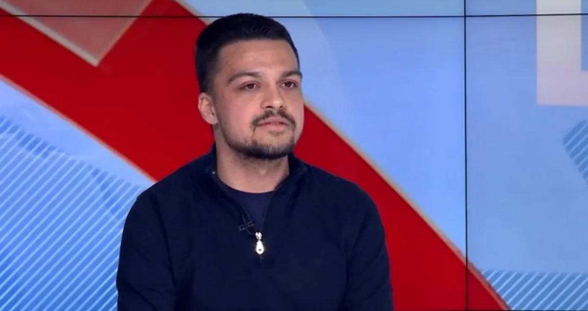 Student o razilaženju sa opozicijom