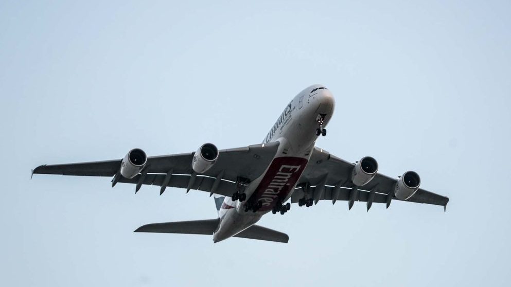 Avionom iz UAE za Skoplje stigao 151 putnik, među njima po jedan iz Srbije, Crne Gore i BiH – Region