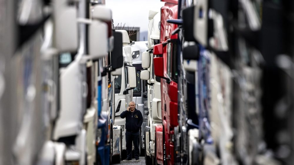 Policija zabranila protest kamiondžija u jednom kantonu u Federaciji BiH – Region