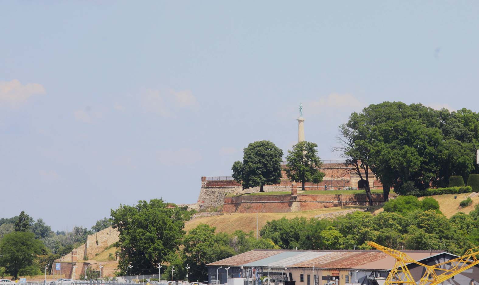 Vreme danas: Ujutru slab prizemni mraz, tokom dana pretežno sunčano – Društvo