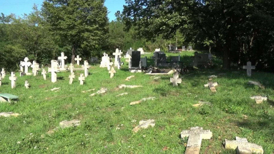 Šest meseci od skrnavljenja groblja u Zenici bez krivaca