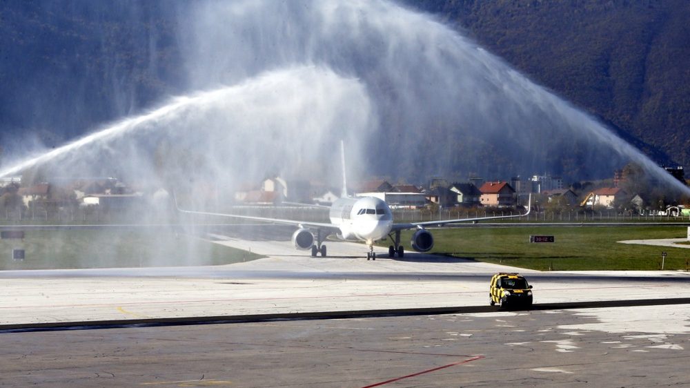 RSE: Amerikanci nude milione za upravljanje aerodromima u Sarajevu i Mostaru – Region
