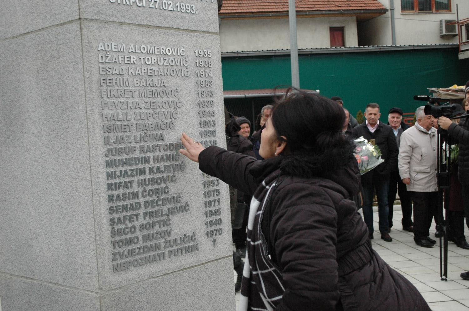 Godišnjica zločina nad nesrpskim civilima u Štrpcima: Oteti putnici nisu bili „slučajne žrtve“ – Region