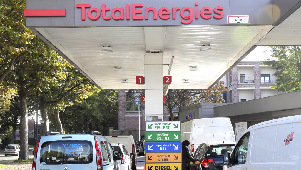 Francuska odbacuje tvrdnje o nestašici goriva