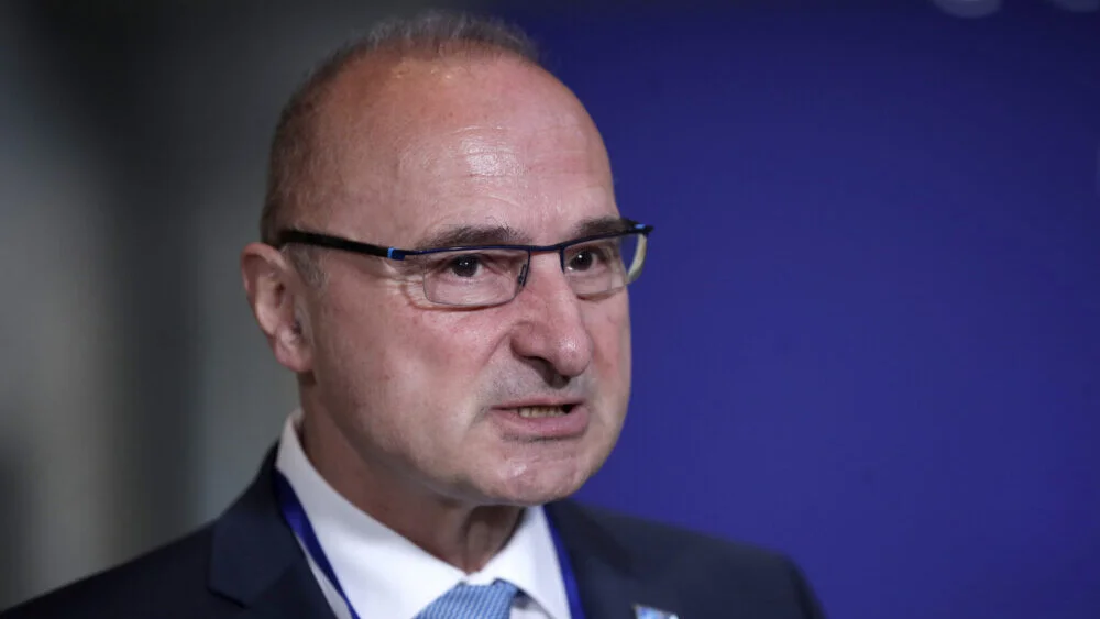 Grlić Radman Vučiću: „Uskraćen ulazak nije divljaštvo, velikosrpska agresija na Hrvatsku je bila“ – Region