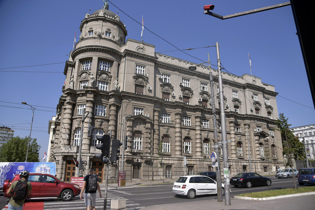 Vlada usvojila paket odluka