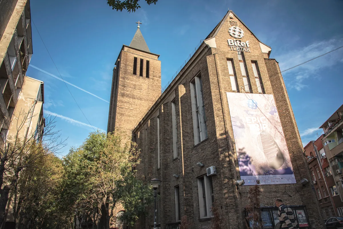 Karaulić o smenjivanju direktora dva pozorišta: Politički obračun vlasti s profesionalcima