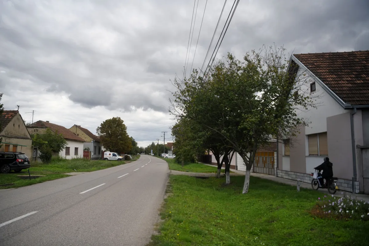 Opština Bački Petrovac za 790 metara puta plaća milion evra, tender bio napisan tako da ga je mogao ispuniti samo jedan izvođač