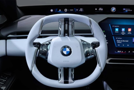 BMW otkriva zašto novi volan izgleda neobično u modelima i3 i iX3