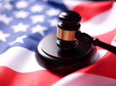 Troje osuđeno zbog prevare sa „napadom medveda“ na luksuzne automobile u SAD