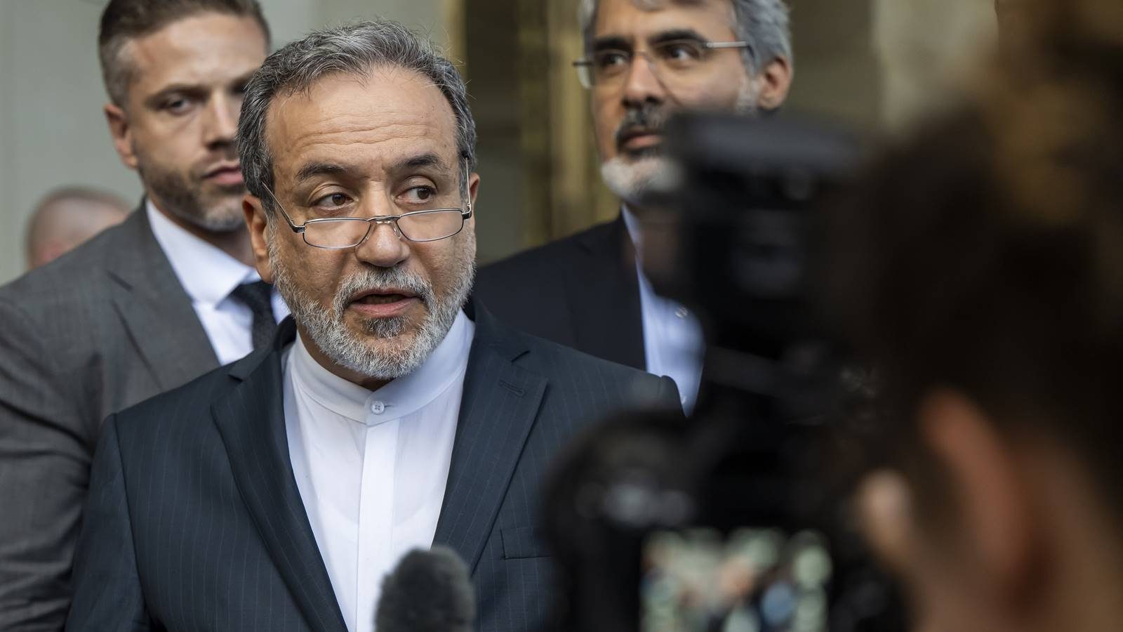 Iranski šef diplomatije: Manjak poverenja glavna prepreka u mirovnim pregovorima – Svet