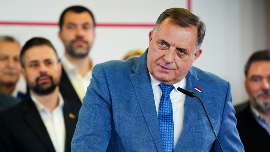 Dodik najavio da će u Moskvi razgovarati o pitanju visokog predstavnika i stranom mešanju – Region