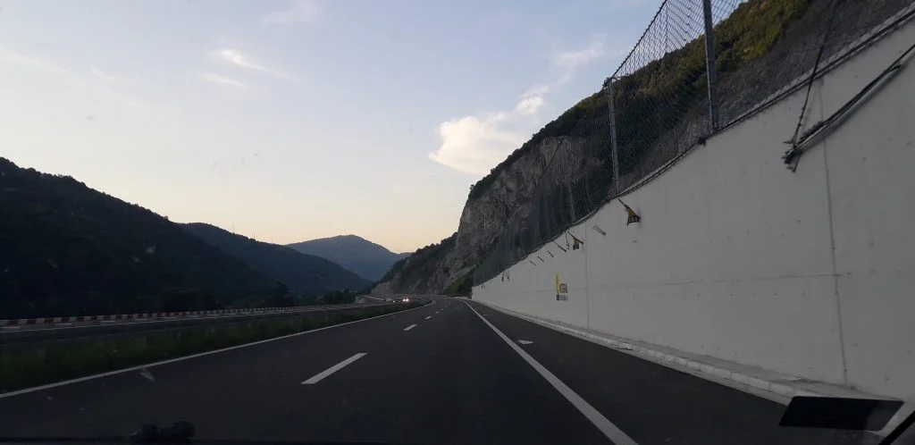 Radovi na auto-putu kod Novog Sada do 6. maja, saobraćaj može biti usporen – Društvo