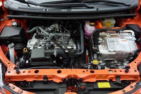 Da li smije da se pere motor električnog automobila?