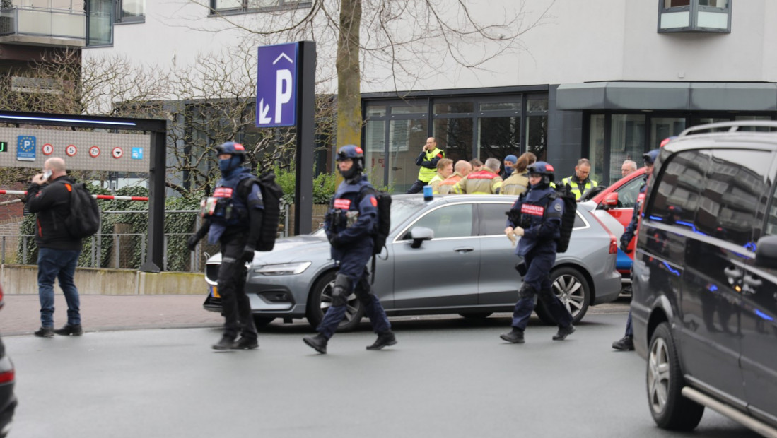 Holandska policija testira nova oružja za demonstracije