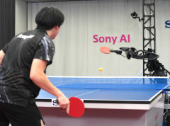 AI robot pobedio elitne igrače stonog tenisa