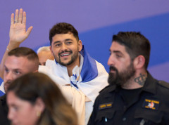 Betan zahvalio fanovima na podršci nakon povratka sa izbora za Pesmu Evrovizije