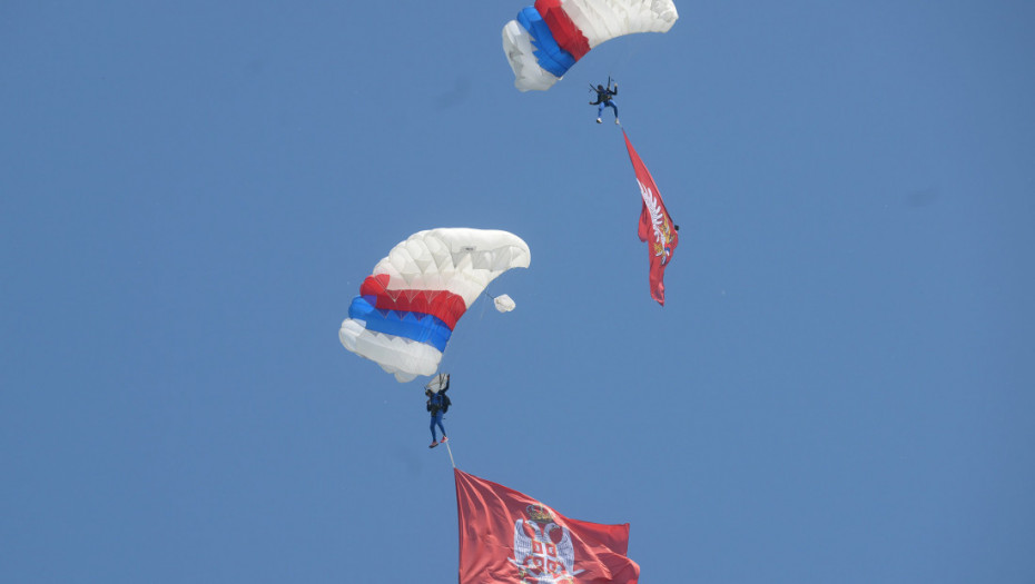 Balkanski skok prijateljstva 2026 na aerodromu Lisičji jarak