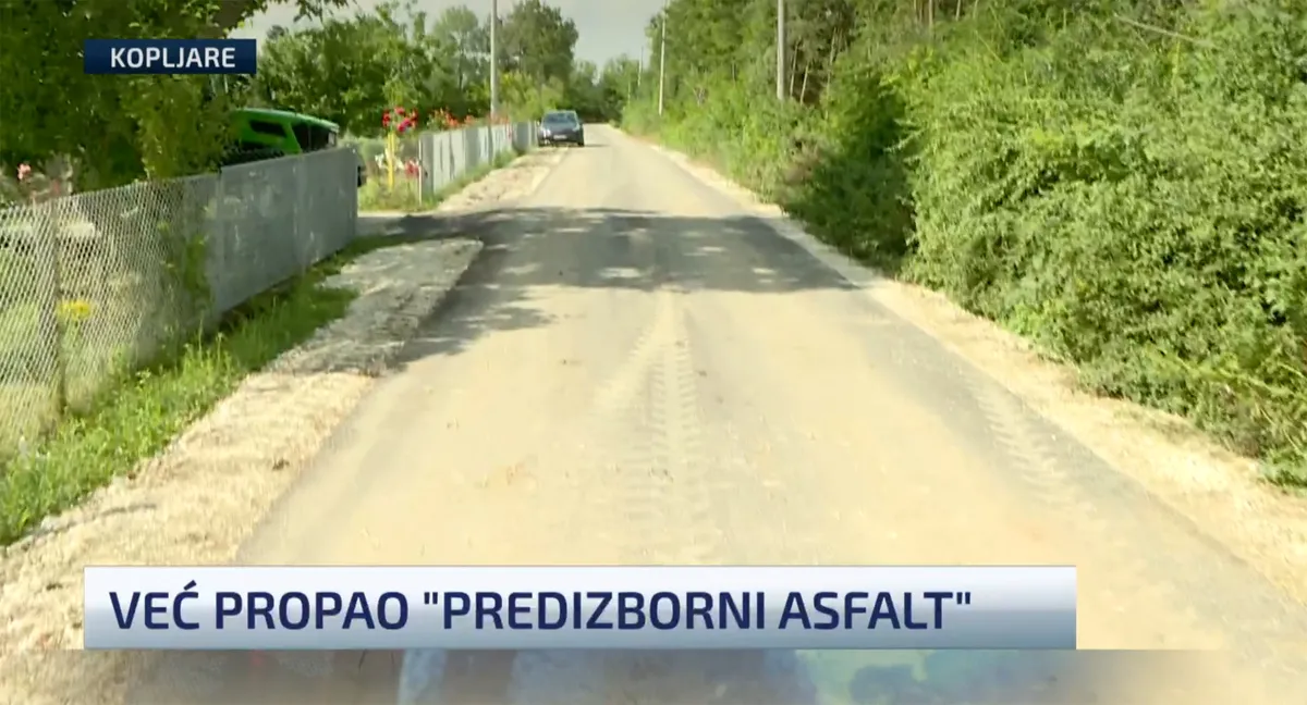 Predizborni asfalt propao posle dva meseca: Čekali ga decenijama, putari morali da ga uklone – počeo da puca i da se raspada FOTO