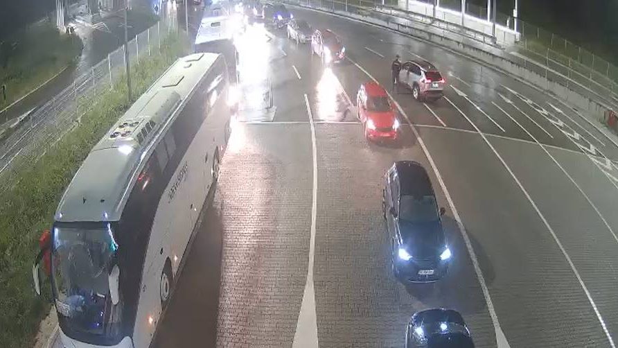 Mediji: Granična policija ne dozvoljava crnogorskim državljanima ulazak u Srbiju – Region