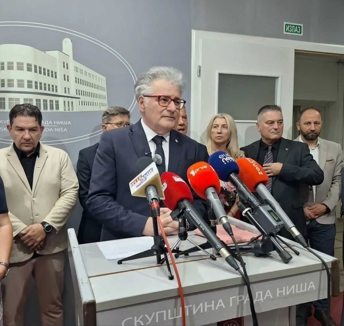 INTERVJU Dragan Milić: Afera „koferče“ diktira sudbinu SPS. Nekad ozbiljna stranka sad služi kao pepeljara za gašenje pikavaca