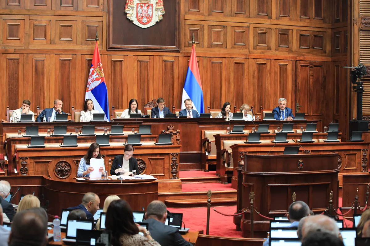 Poslanici vlasti i opozicije odvojeno sa predstavnicima ODHIR-a o izbornim uslovima