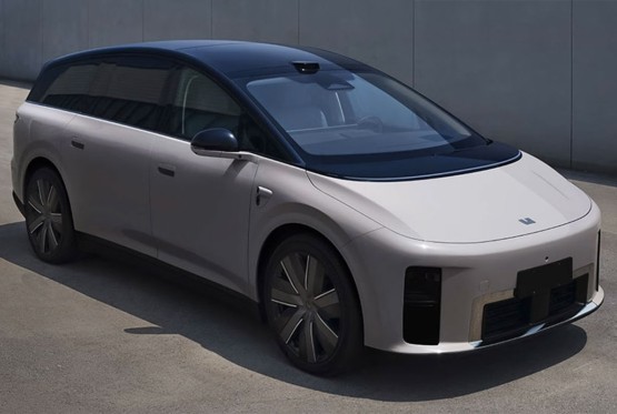 Stiže Li Auto i9: Veliki električni SUV sa pogonom na sva četiri točka