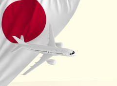 Japan Erlajns predstavlja robota za pranje aviona
