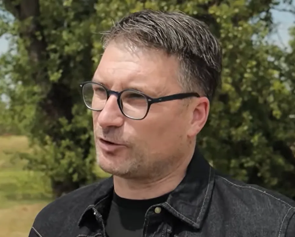 Nenad Gugl: Problem s politikom je što nesposobni ljudi dolaze na ta mesta, ali oni ne mogu da zaustave ono što postoji u nama – Vesti iz Srbije, regiona i sveta