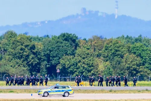 „Samo je detonator zakazao“: Katastrofa na aerodromu izbegnuta u poslednjem trenutku, Evropa ulazi u novu fazu rata?