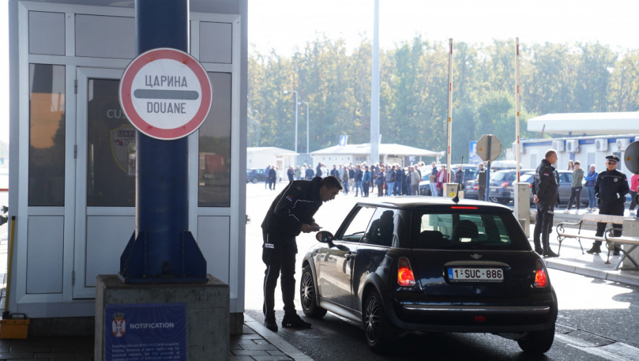Batrovci 90 minuta, kamioni tri sata