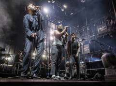 Zabranjen ulazak članovima benda Massive Attack zbog palestinske zastave