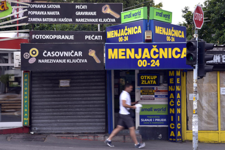 Stiže novi kurs evra! NBS objavila koliko će evropska valuta vredeti u ponedeljak, evo šta se dešava sa dolarom