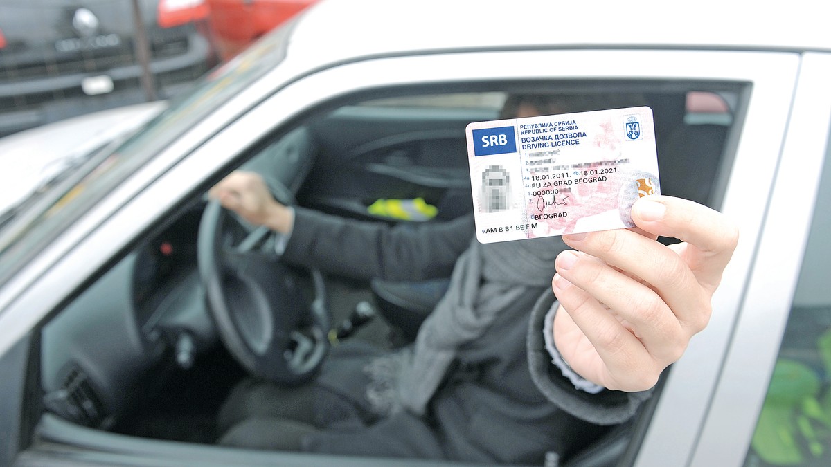 Jedno pravilo oko vozačkih dozvola vozači često zaboravljaju, ovaj rok ne smete preskočiti