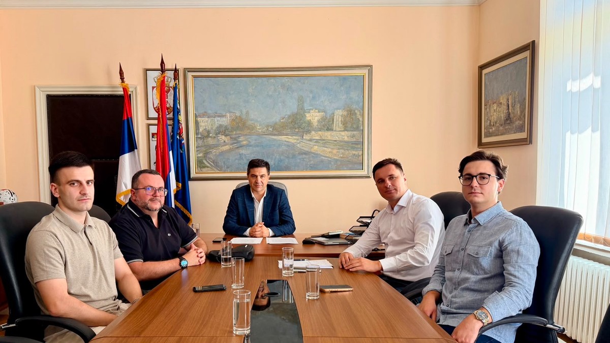Pavlović i Lazarević: Zajednički do bolje zdravstvene zaštite meštana niških sela
