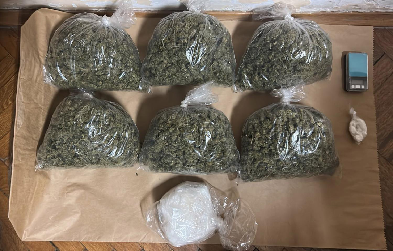 Uhapšeni zbog 50 kilograma marihuane