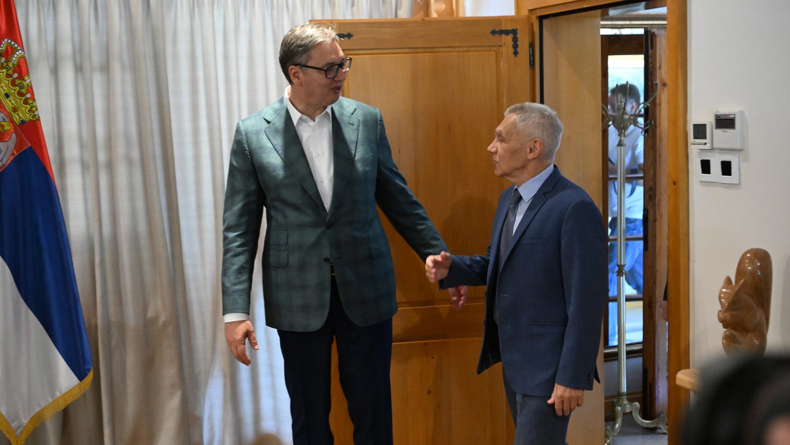 „Uskoro ističe ugovor o isporuci ruskog gasa“: Vučić o energetskoj situaciji sa ruskim ambasadorom – Ekonomija