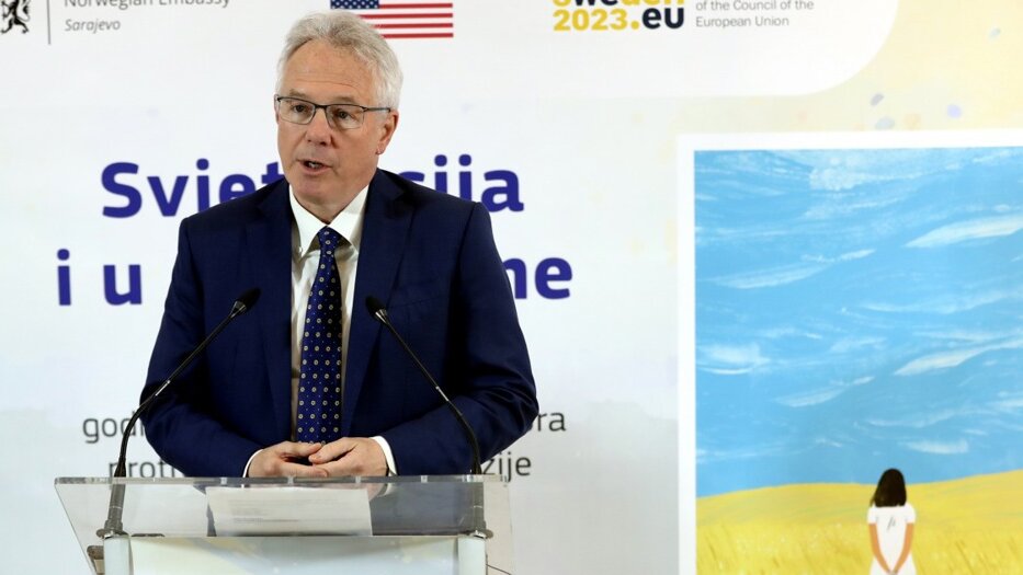 Majkl Marfi: Zapadna strategija prema Srbiji je potpuno propala, vreme je za zaokret – Svet