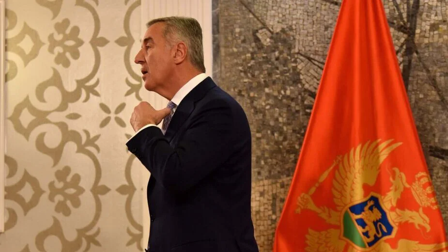 Podneta krivična prijava protiv Mila Đukanovića i još petorice zbog zloupotrebe službenog položaja – Region