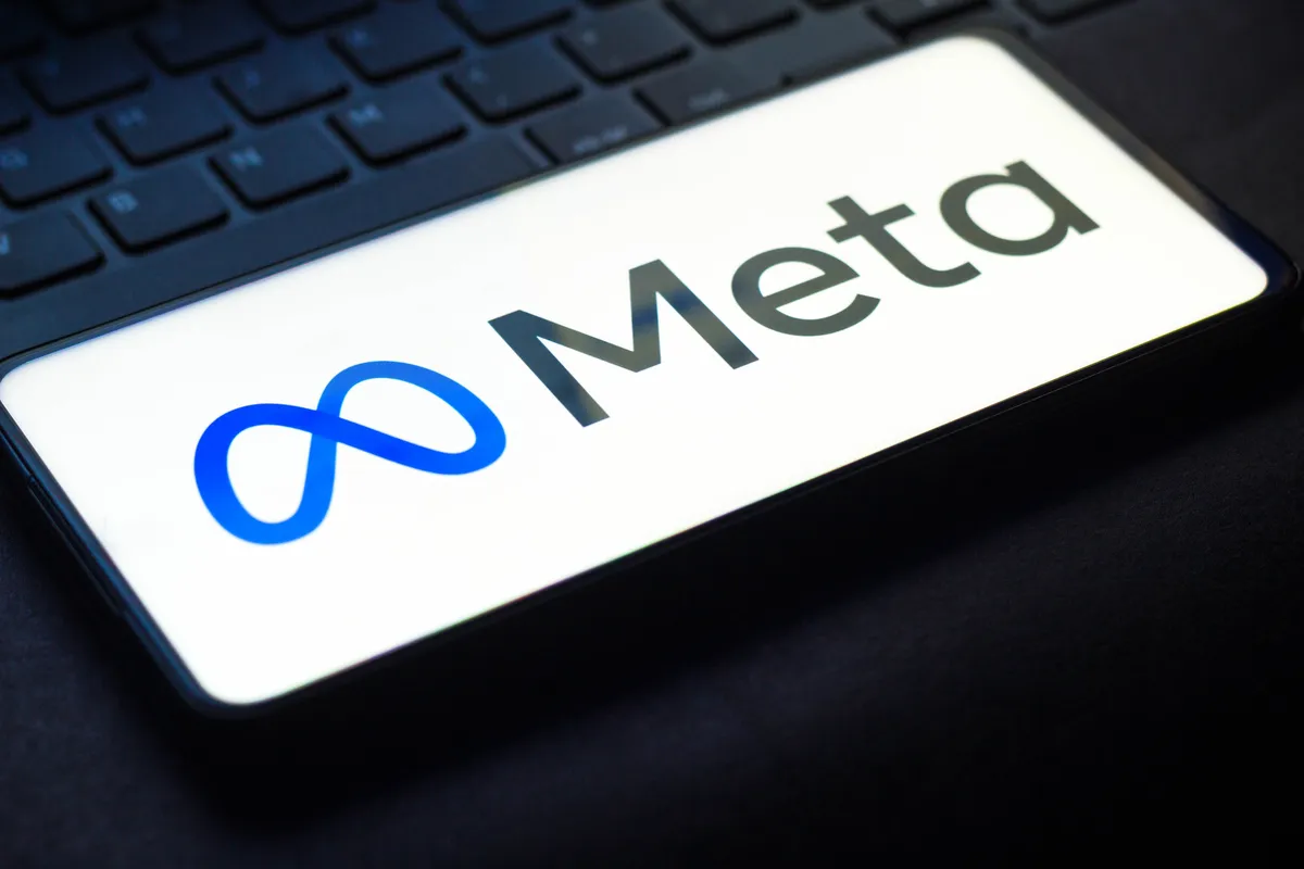 Meta pod pritiskom zbog oglasa sa AI sadržajem koji seksualno zloupotrebljava decu