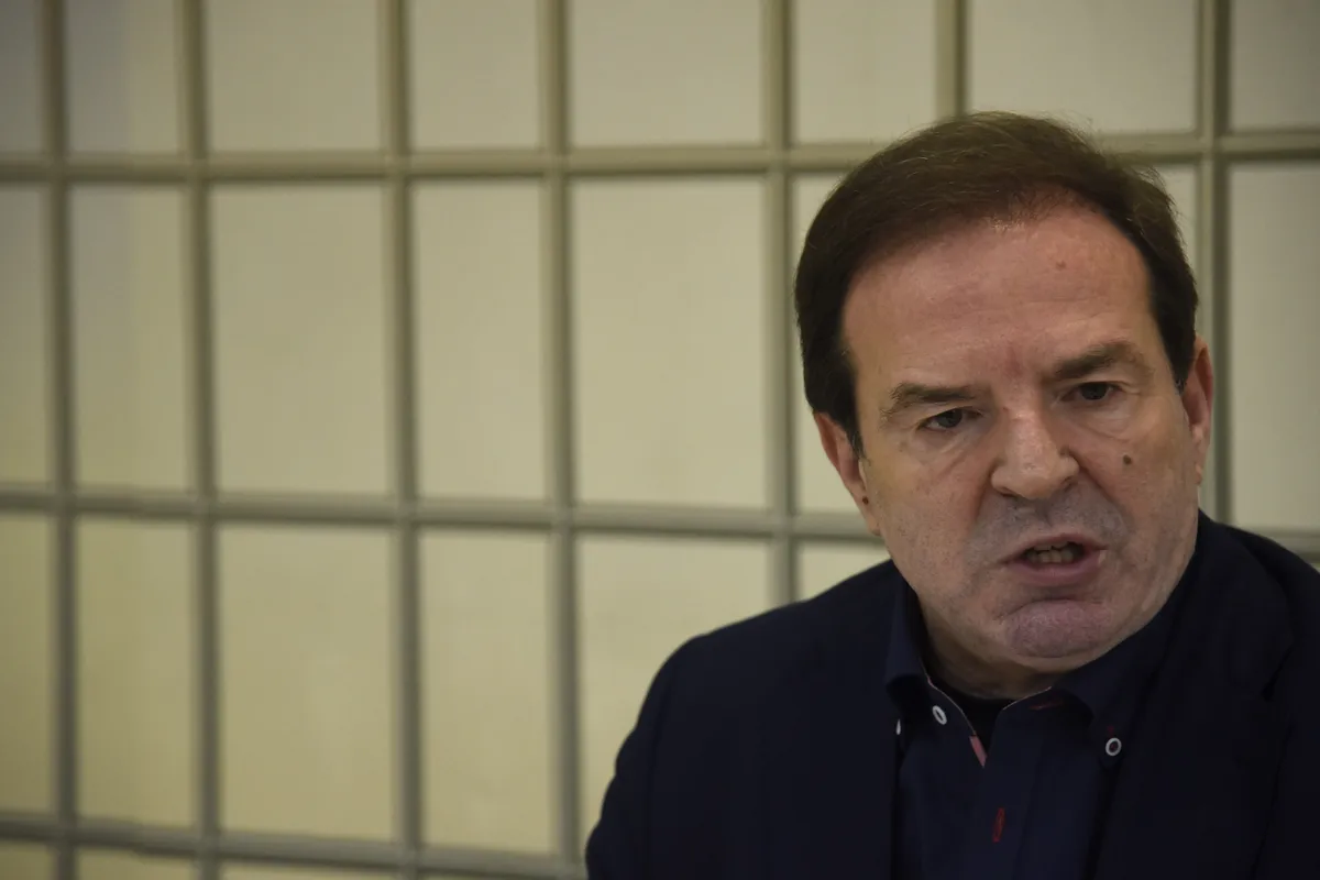 „Do sad se nismo susreli sa ovim stepenom sumnje“: Član RIK otkriva kakav je problem sa potpisima za listu Bogoljuba Karića