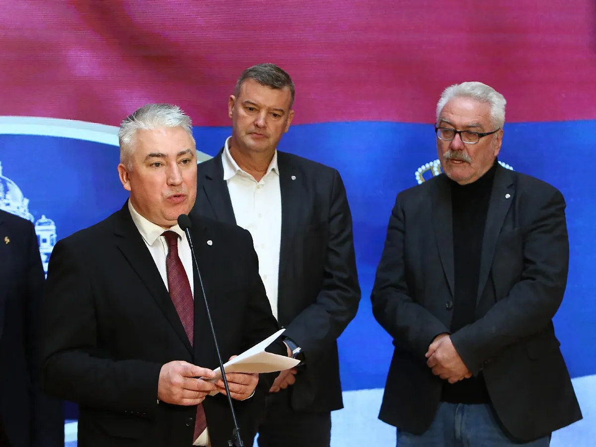 Pokret Mi snaga naroda doneo odluku o formiranju izborne koalicije sa Narodnom strankom