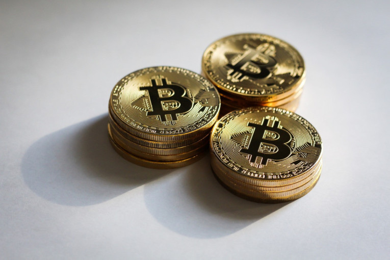 Bitkoin ponovo uzleteo! Investitori sve pohlepniji, evo šta se dešava sa najvećim kriptovalutama