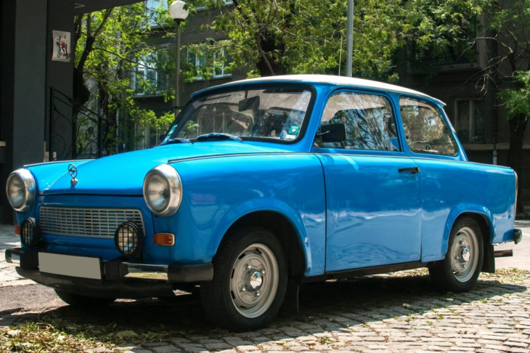 Gen Z bira drugačije od bumera: Ovi automobili postaju sve traženiji (FOTO)