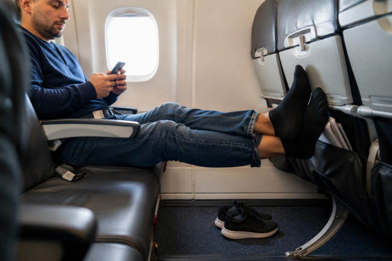 Niste kod kuće: Tri nepisana pravila u avionu koja treba da ispoštujete