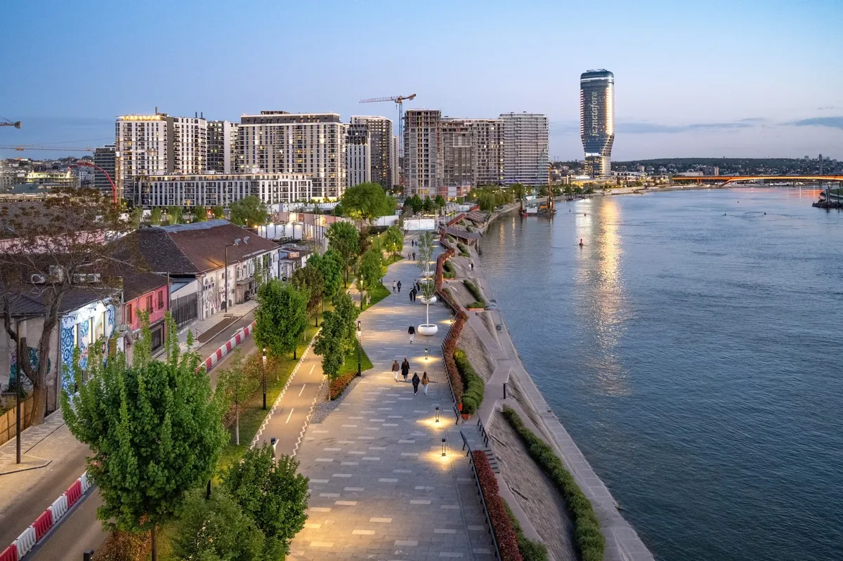 Hitno ispitati poslovanje prividrednog društva Beograd na vodi