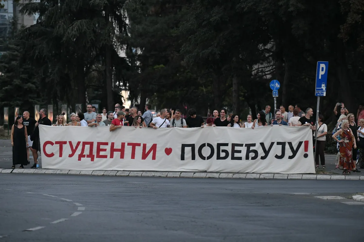 Studenti u blokadi: Oni koji govore o „studentskom nasilju“ neka objasne ko tuče građane na radnom zadatku