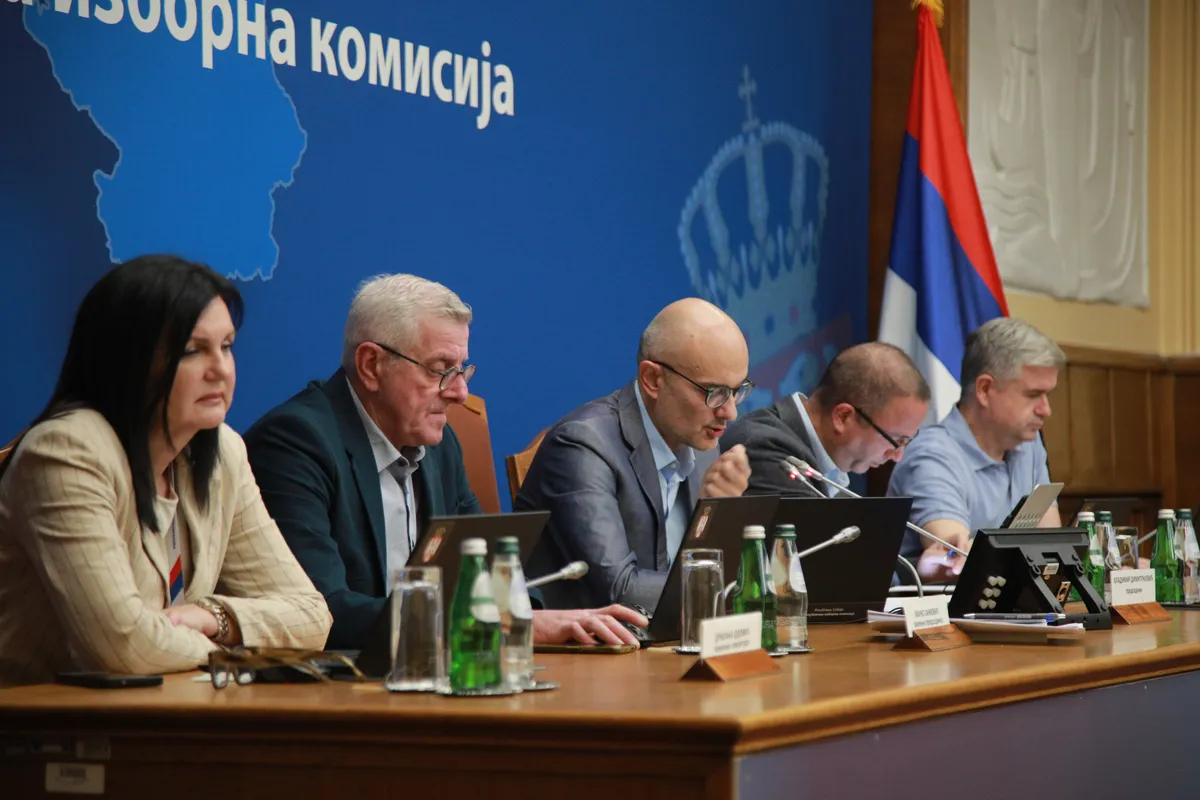 RIK utvrdio da Srbija ima oko 6,5 miliona birača